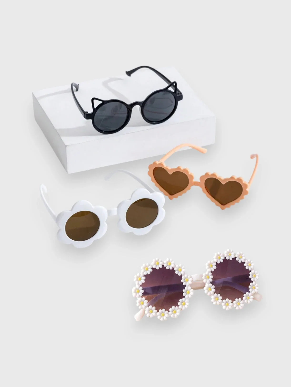 Kids Set of 4 Fashion Sunglasses